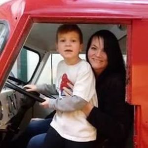 Meet your Posher, Amy